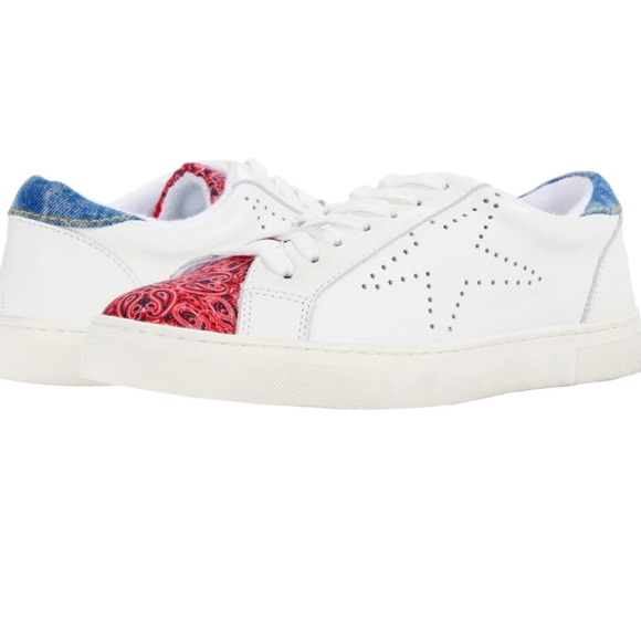 Steve Madden Shoes - 🩵💙🩵 Steve Madden Women's Leather Resume low top fashion ,red/ multi👟 sneaker